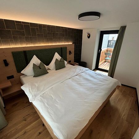 Appart Hotel Pitschonia Self Check-In Андеер Екстериор снимка